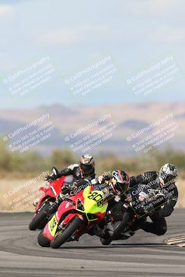 media/Nov-16-2025-Race Pace (Sun) [[8c5fa54630]]/Verified Riders/7-Turn 4 (1155am)/